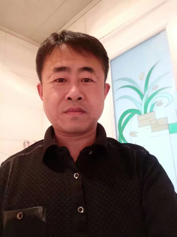 坦率的第一张照片--吴忠中老年相亲网
